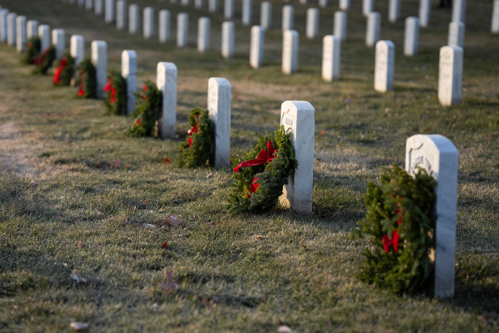 SW Participates in Wreaths Across America Day at ANC