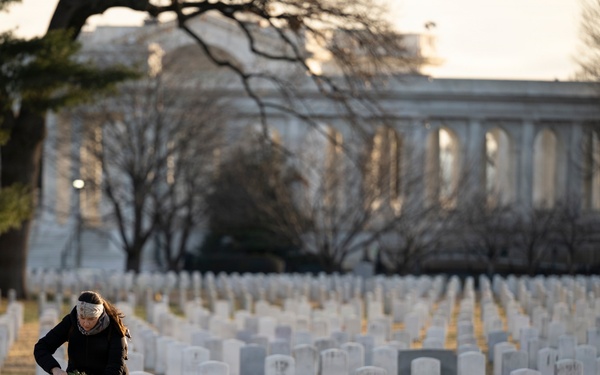 Wreaths Across America at ANC 2025