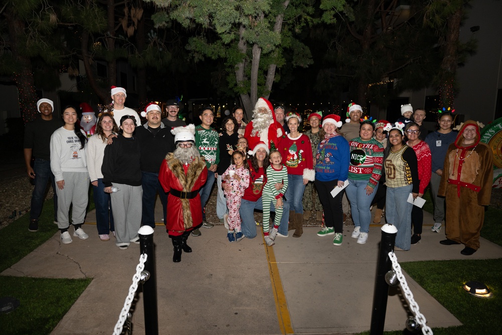 NBSD Commands Compete in Annual Holiday Lights Competition