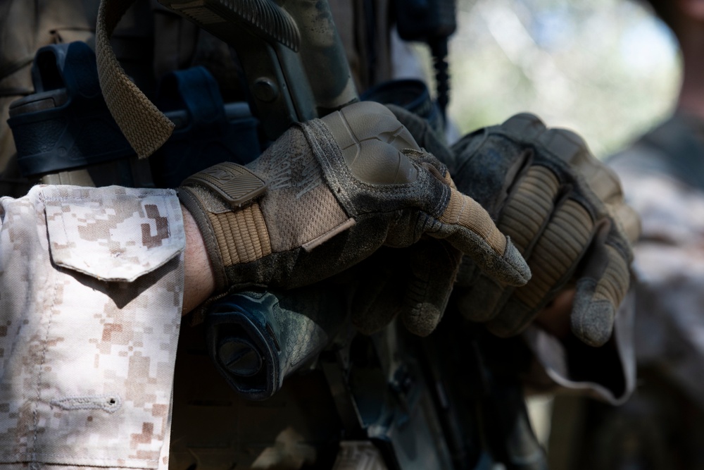 11th MEU Marines, Sailors Conduct Patrol Base Operations