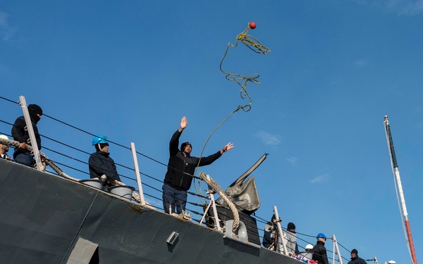 USS Gravely Returns to Naval Station Norfolk from Deployment