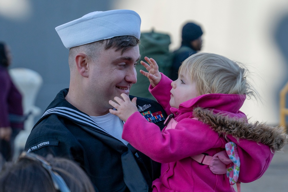 USS Gravely Returns to Naval Station Norfolk from Deployment