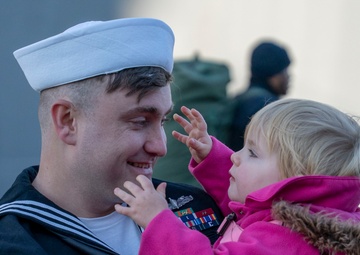 USS Gravely Returns to Naval Station Norfolk from Deployment