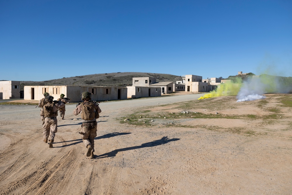 11th MEU Marines, Sailors Execute A Simulated Assault During Patrol Base Operations