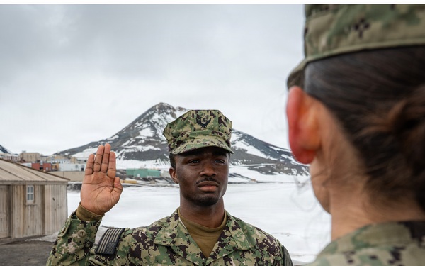 SW2 Eric, SMART Reenlistment Ceremony at McMurdo Station - Antarctica