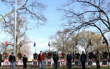 Wreaths Across America Memphis Tennessee