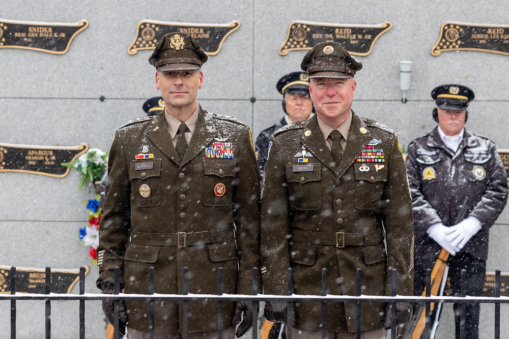Army, Indy community honor veterans with wreath laying tradition