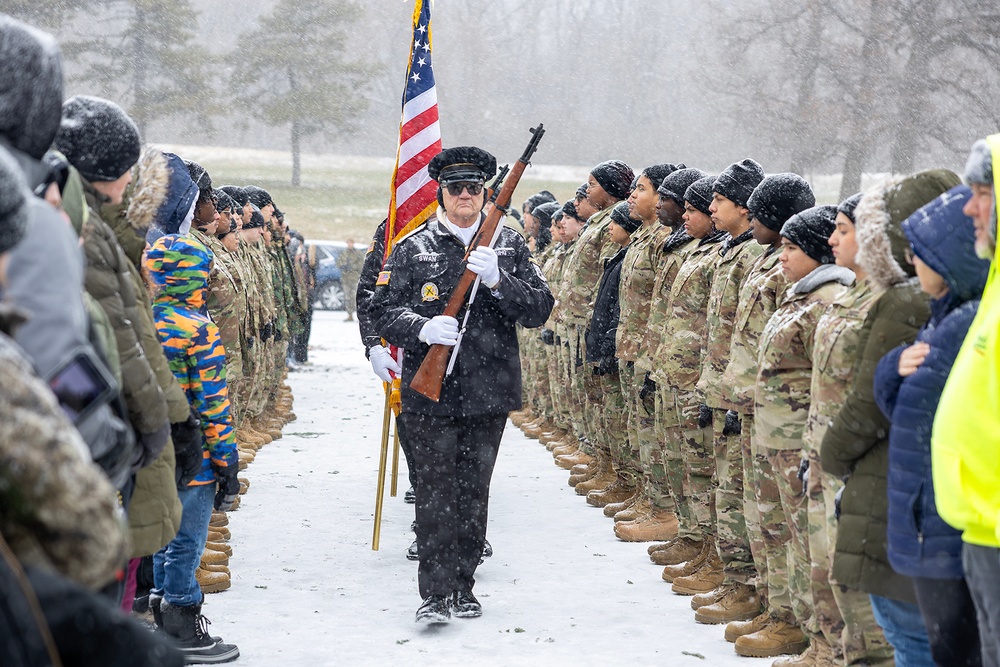 Army, Indy community honor veterans with wreath laying tradition