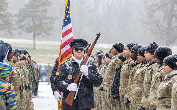 Army, Indy community honor veterans with wreath laying tradition