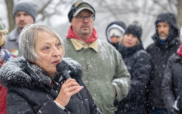 Army, Indy community honor veterans with wreath laying tradition