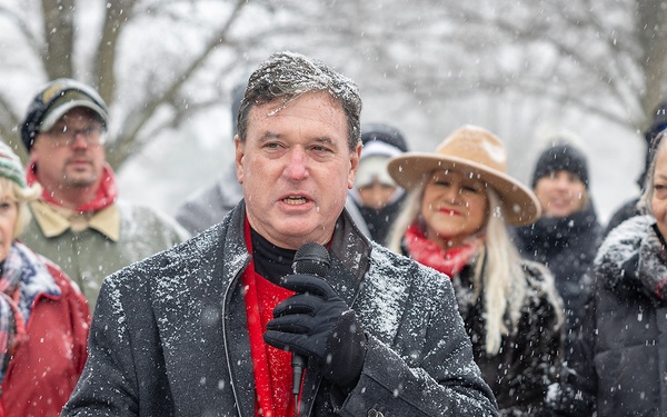 Army, Indy community honor veterans with wreath laying tradition