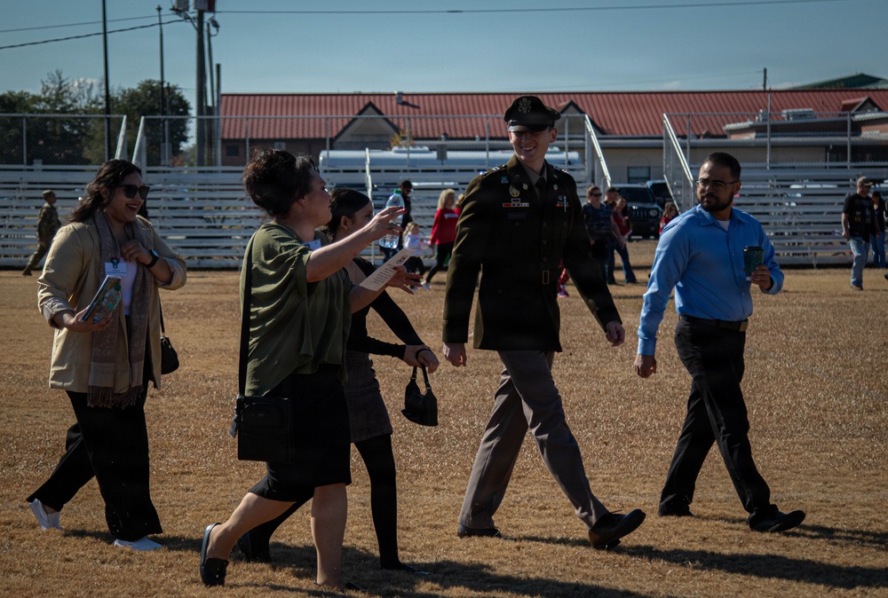 3rd Infantry Division hosts Wreaths for Warriors