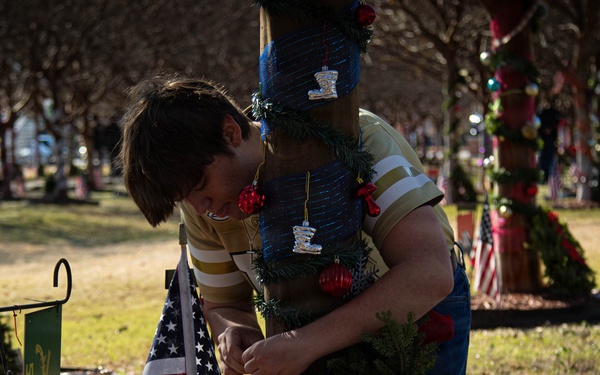 3rd Infantry Division hosts Wreaths for Warriors