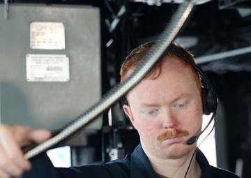 USS Roosevelt (DDG 80) Sails in the Gulf of Oman