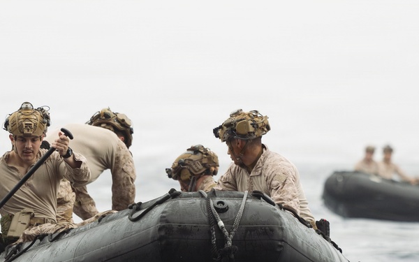 11th MEU Marines, Sailors Conduct CRRC Training Aboard the USS Boxer