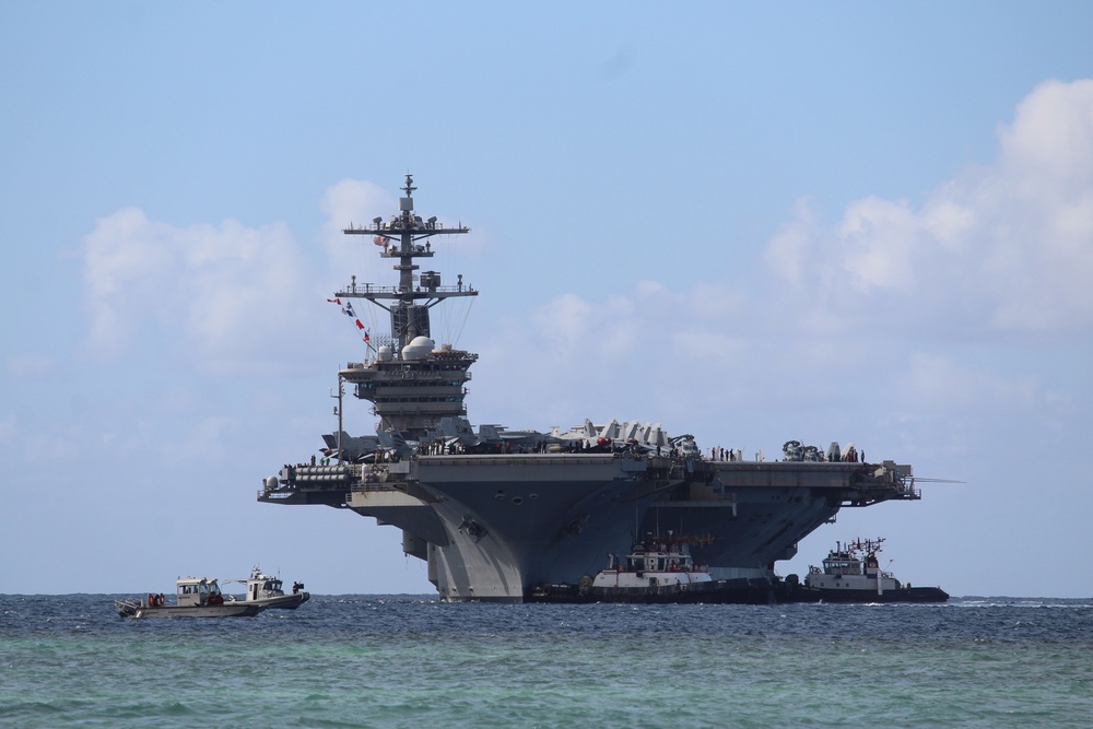USS Abraham Lincoln (CVN 72) Pulls into Naval Base Guam