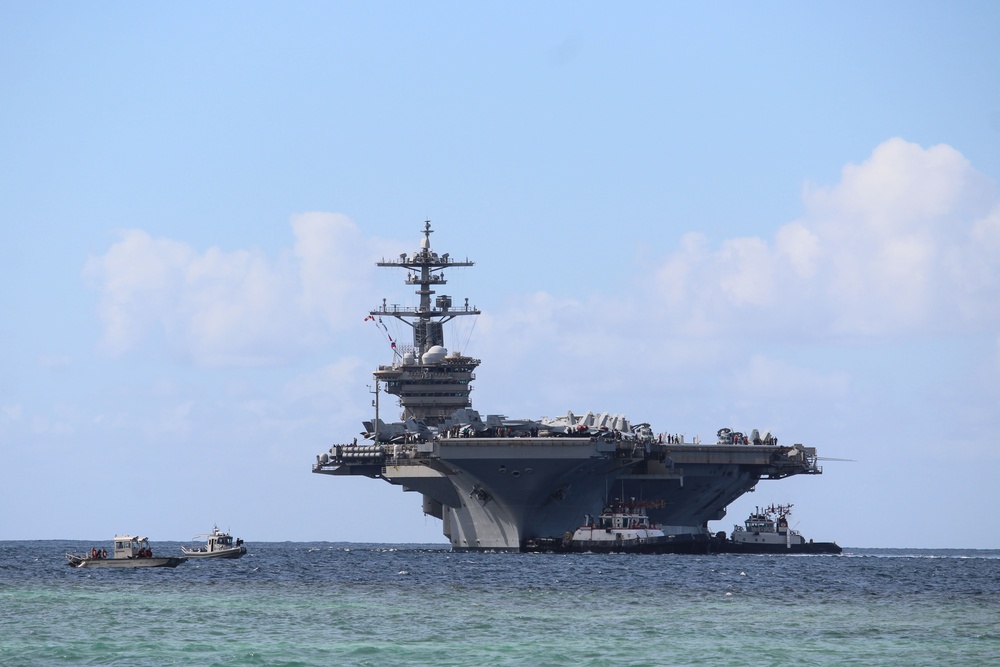 USS Abraham Lincoln (CVN 72) Pulls into Naval Base Guam