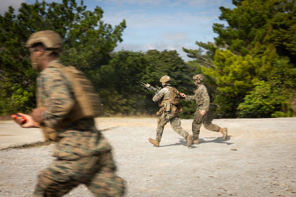 12th LCT Marines Execute a Small Arms Live-Fire Range