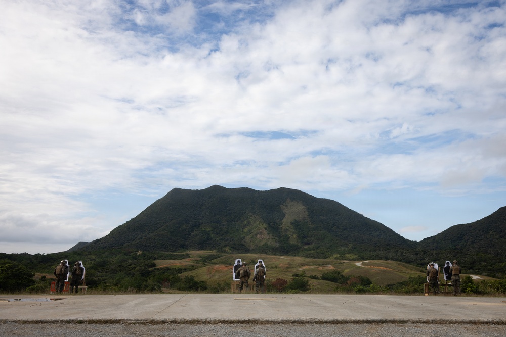 12th LCT Marines Execute a Small Arms Live-Fire Range