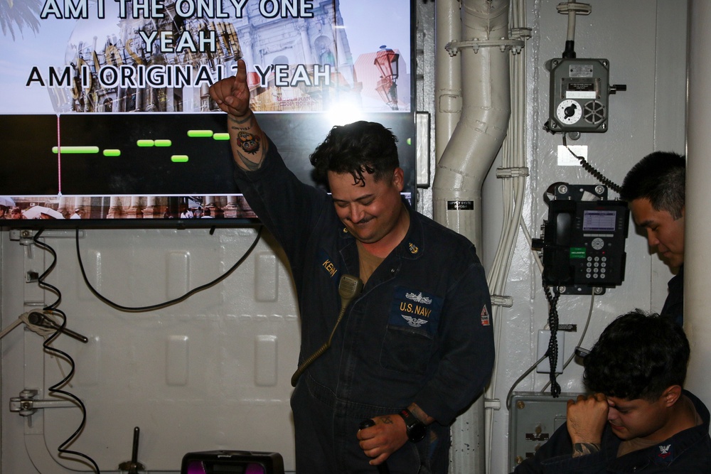 Frank E. Petersen Jr. hosts ice cream social