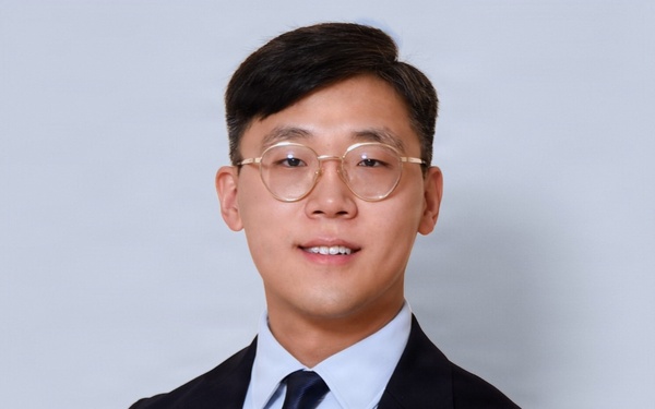 NAVFAC Washington Engineer Turns Healing Into High Art: Arnold Lee Named NAVFAC Washington Architect of the Year