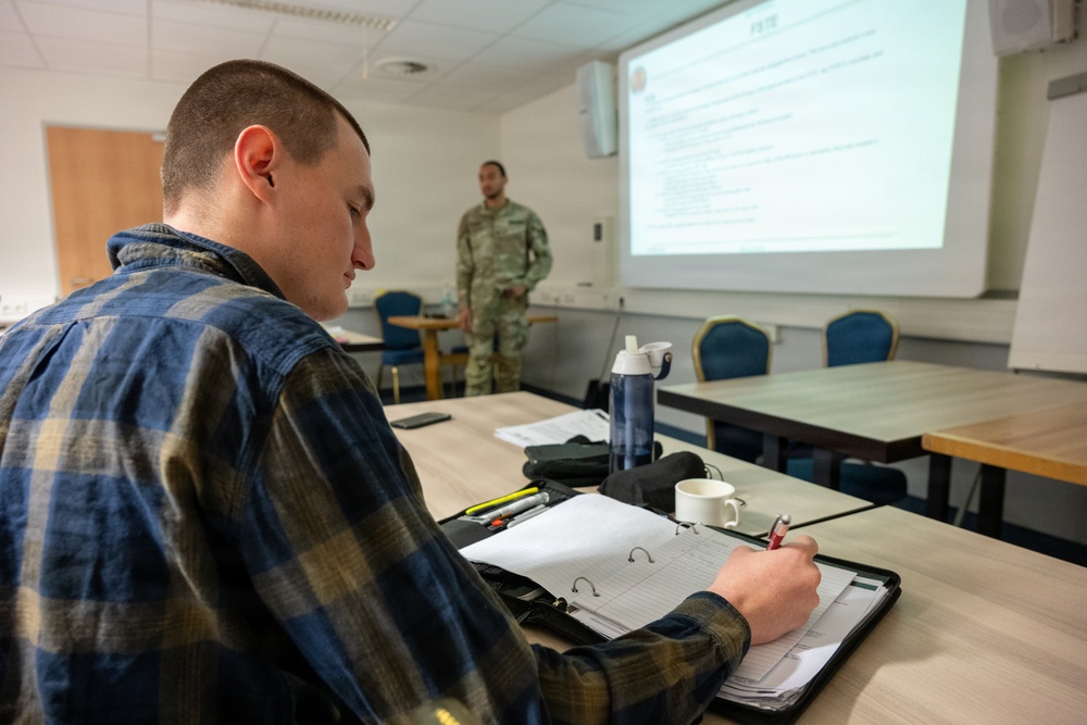 Army noncommissioned officers learn foundational leadership skills