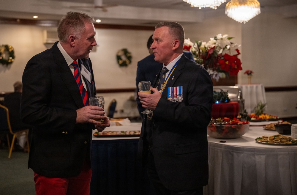 RAF Lakenheath celebrates Yuletide 2025