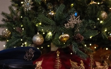 RAF Lakenheath celebrates Yuletide 2025