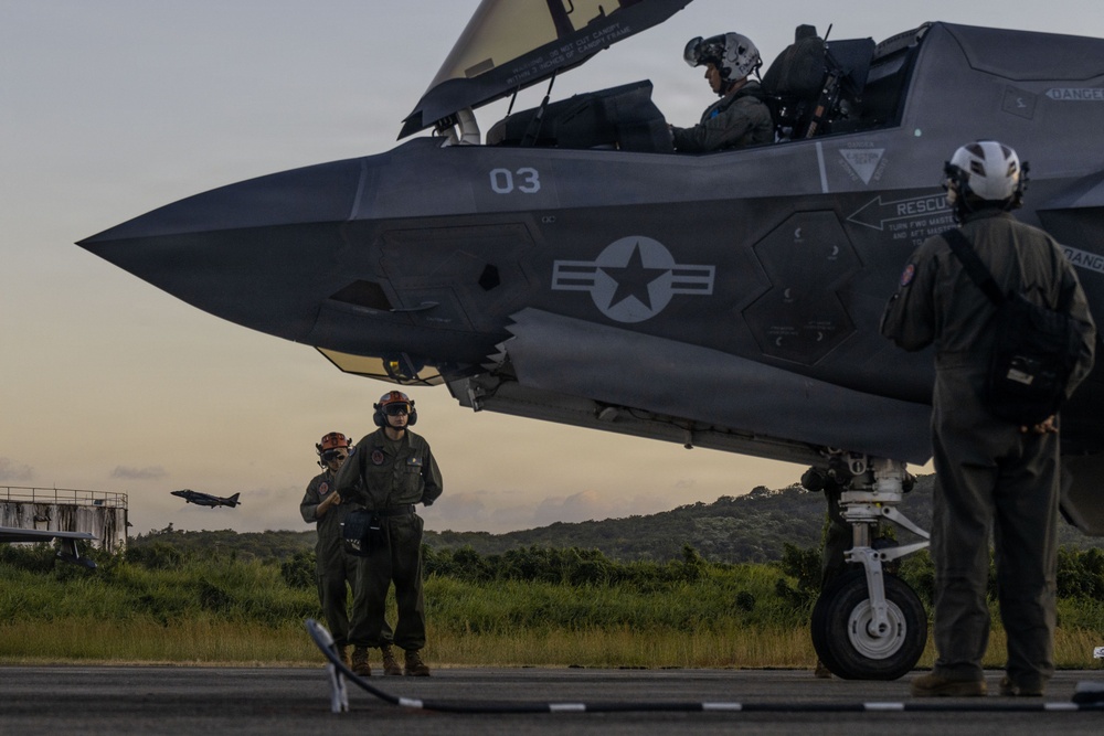 VMFA-225 conducts flight operations in Puerto Rico
