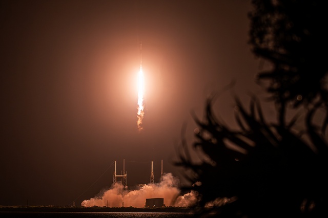 Starlink 6-82 Launches from Cape Canaveral Space Force Station
