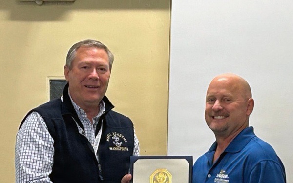 Jerry Ray reaches 30 years of federal service