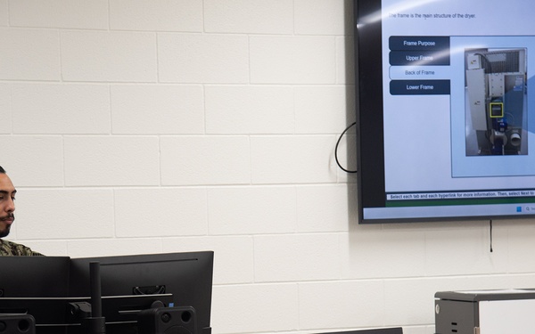 Surface Warfare Engineering Schools Command (SWESC) Great Lakes Instructors Train Next Generation of U.S. Navy Electrician's Mates