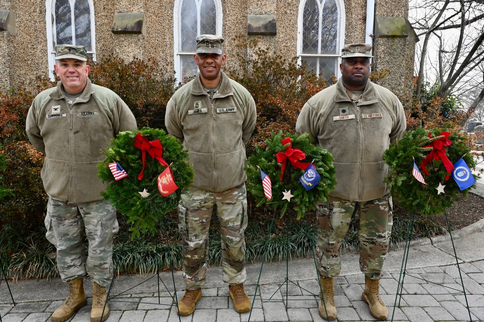 District of Columbia National Guard, District Community Attends Wreaths Across America at Congressional Cemetery