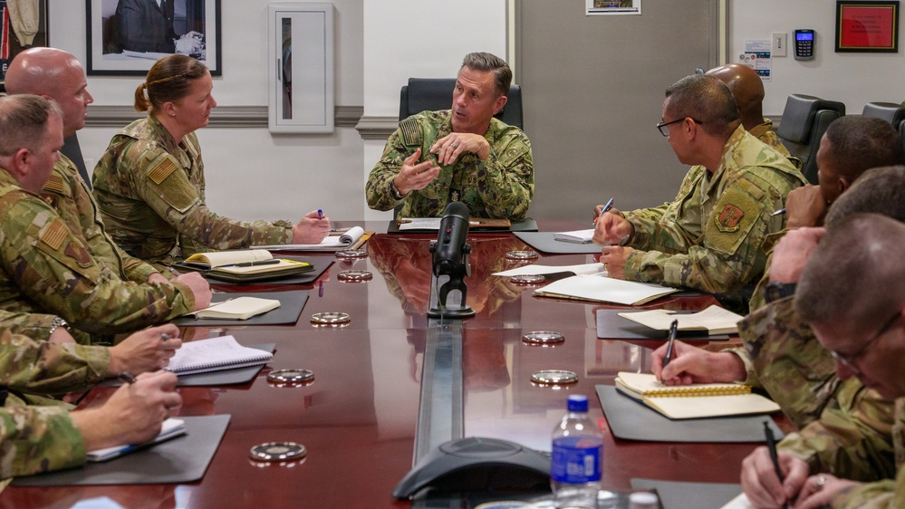 SEAC Isom Meets with Newly Appointed Air National Guard Command Chief Master Sergeants