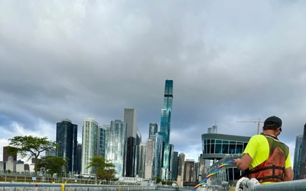 Rock Island District Tackles Emergency at Chicago Harbor Lock with Innovative Solution