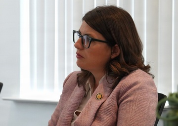 Rep. Sarah Elfreth visits Fort Meade