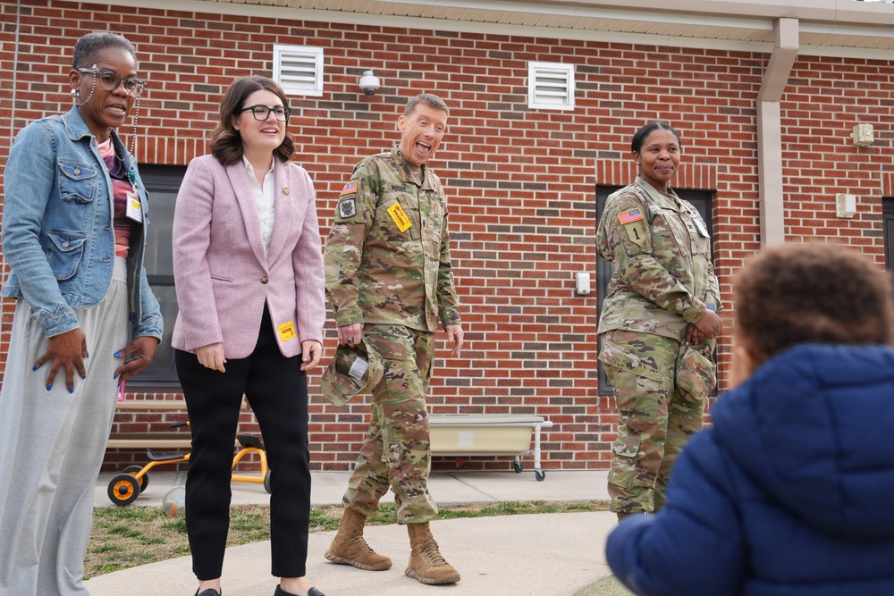 Rep. Sarah Elfreth visits Fort Meade