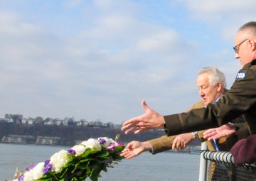 Army Reserve leader pays tribute to Pearl Harbor fallen