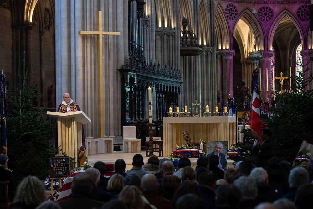 Honoring Master Sgt. Charles Norman Shay at his 2025 funeral ceremony