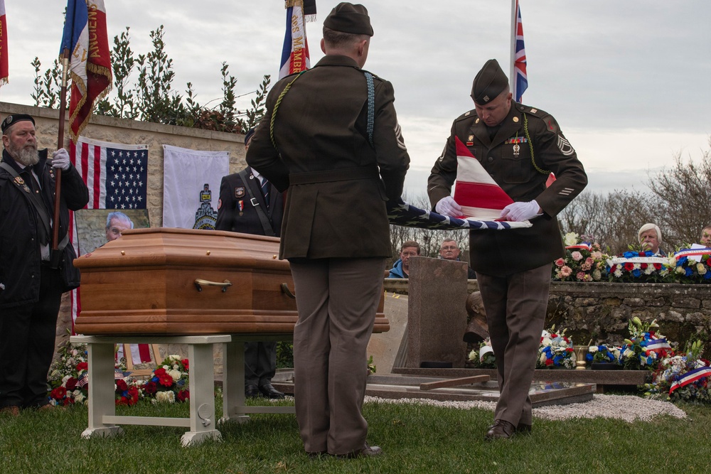 Honoring Master Sgt. Charles Norman Shay at his 2025 funeral ceremony