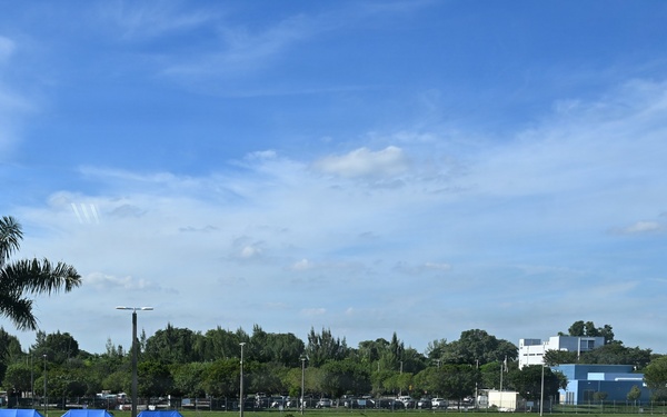 Guy Fieri Foundation serves up appreciation to Miami military