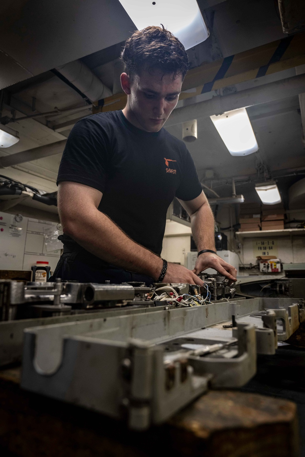 DVIDS - Images - Nimitz Sailor Reassembles Bomb Rack [Image 11 of 14]