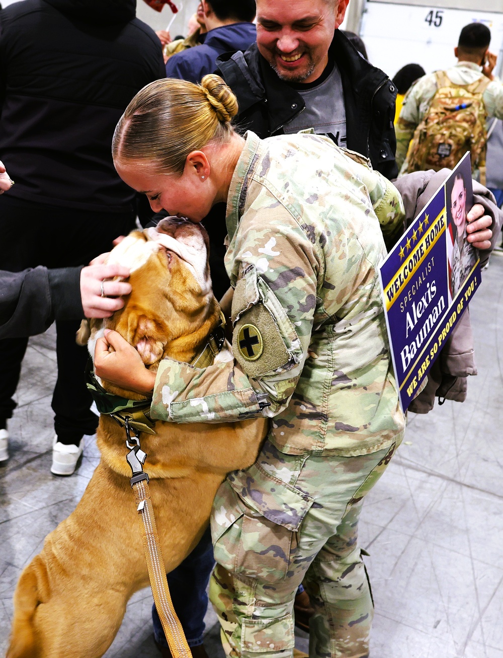Last of Illinois Army National Guard's 2nd Battalion, 130th Infantry Soldiers Return from Deployment