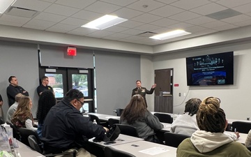 904th Contracting Battalion strengthens local business ties at Fort Stewart