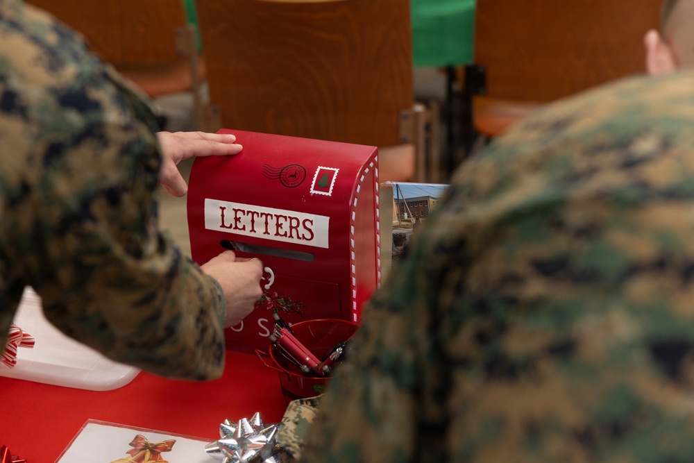 Mrs. Claus Visits MCAS Cherry Point 2025
