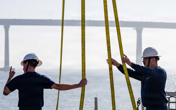 U.S. Coast Guard Cutter Active crew offloads $203 million in cocaine in San Diego