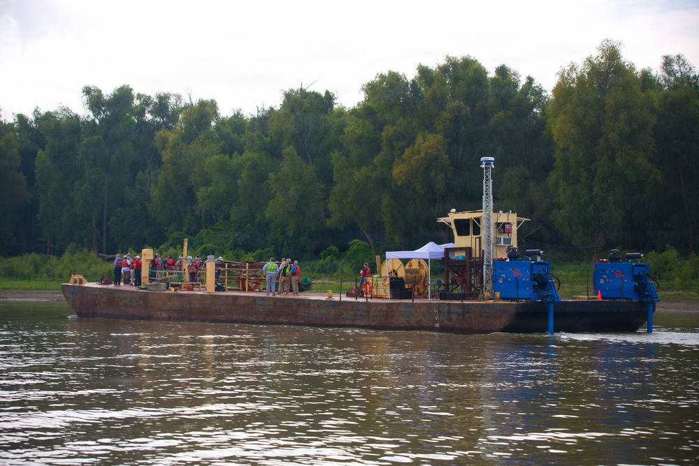 Autonomous barge kits improve logistical capabilities for joint forces