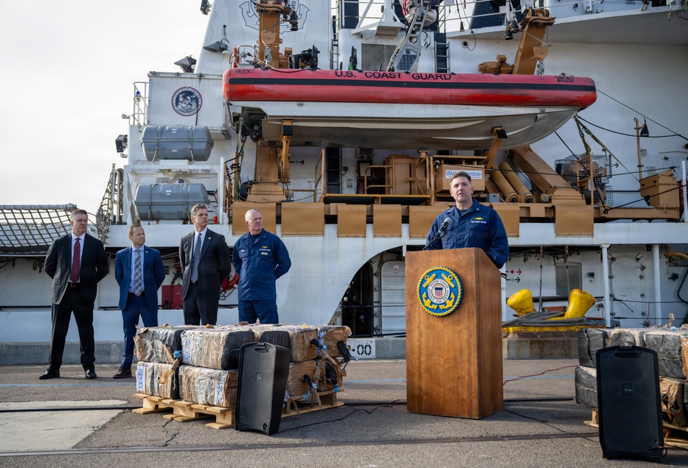 U.S. Coast Guard Cutter Active crew offloads $203.9 million in cocaine in San Diego