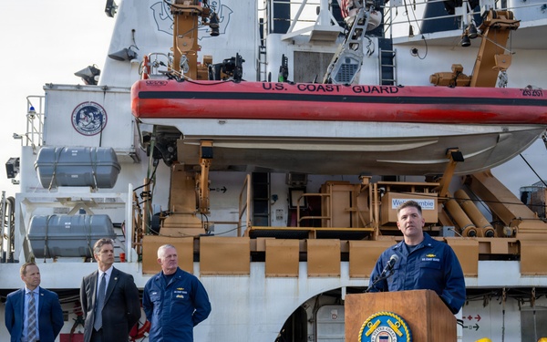 U.S. Coast Guard Cutter Active crew offloads $203.9 million in cocaine in San Diego