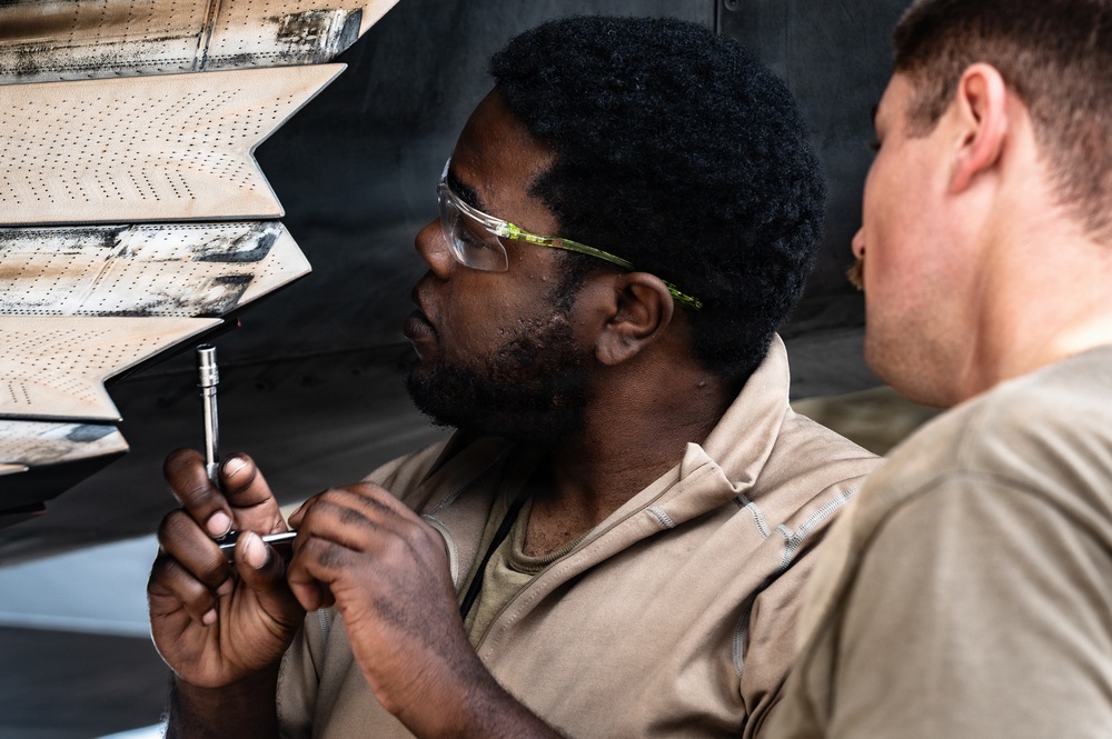 Showcasing Skilled 308th AMU Airmen